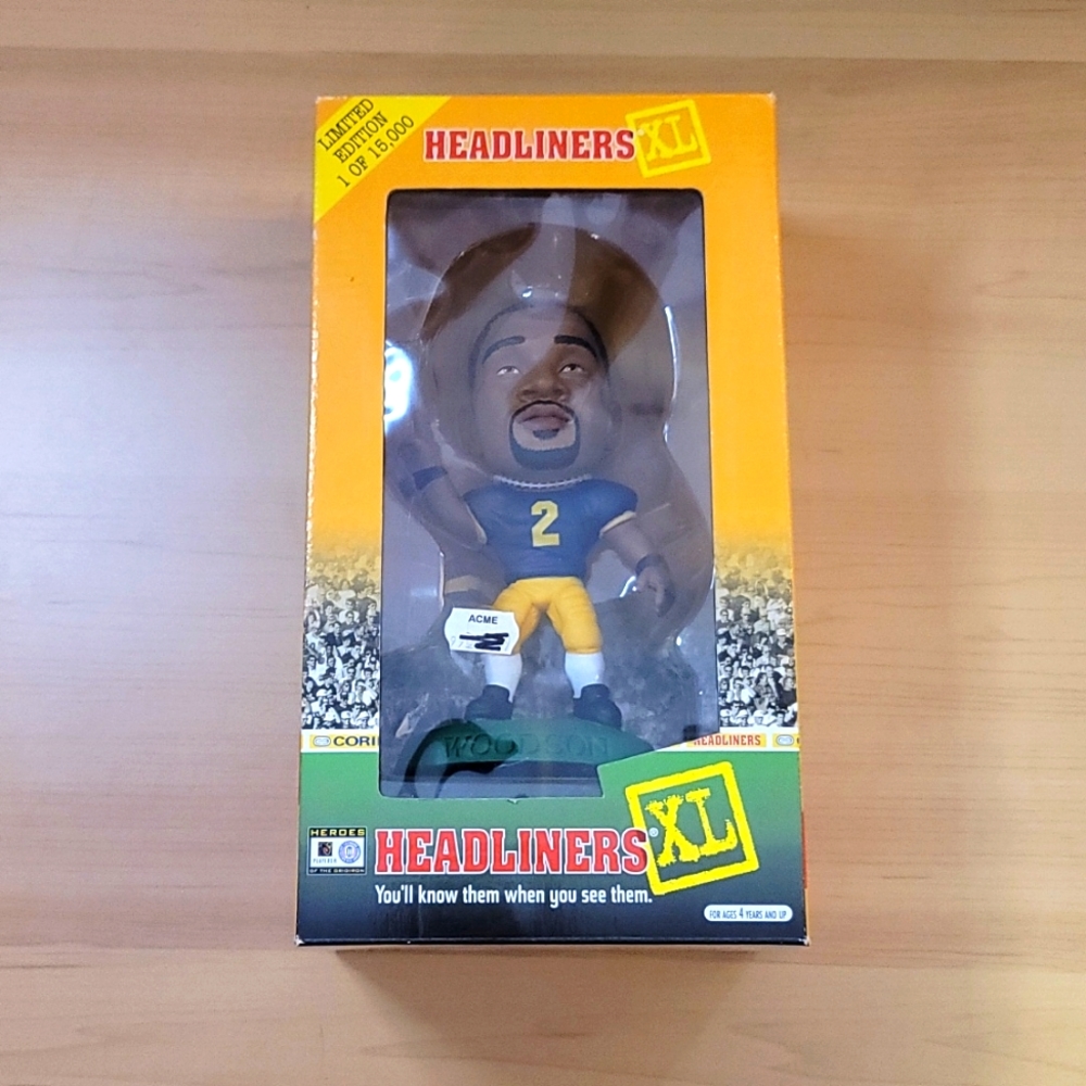 Headliners XL Woodson 1 of 15,000 Limited Edition Brand New